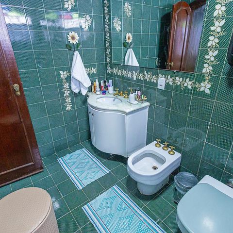 Casa para alugar com 450m², 5 quartos e 4 vagas Casa para alugar com 450m², 5 quartos e 4 vagassuite
