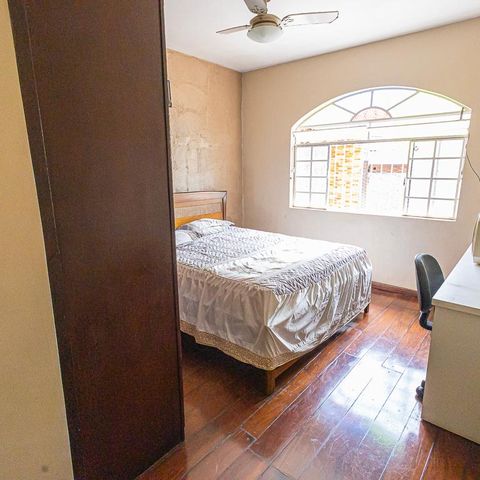 Casa para alugar com 450m², 5 quartos e 4 vagas Casa para alugar com 450m², 5 quartos e 4 vagasquarto 3