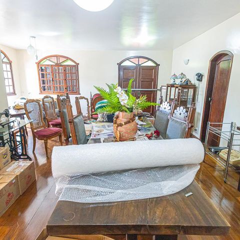 Casa para alugar com 450m², 5 quartos e 4 vagas Casa para alugar com 450m², 5 quartos e 4 vagassala / 2º andar