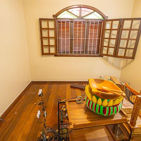 Casa para alugar com 450m², 5 quartos e 4 vagas Casa para alugar com 450m², 5 quartos e 4 vagasquarto 5