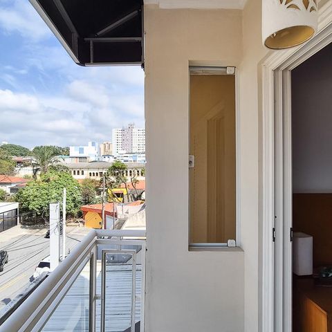 Casa à venda com 232m², 3 quartos e 3 vagas Casa à venda com 232m², 3 quartos e 3 vagasVaranda Suíte