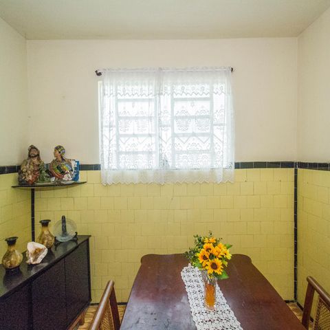 Casa à venda com 140m², 2 quartos e 3 vagas Casa à venda com 140m², 2 quartos e 3 vagasSala de Jantar
