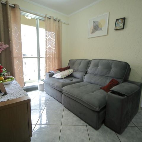 Apartamento para alugar com 48m², 2 quartos e 1 vagaSala