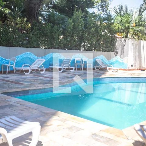 Apartamento para alugar com 48m², 2 quartos e 1 vaga Apartamento para alugar com 48m², 2 quartos e 1 vagaÁrea comum - Piscina