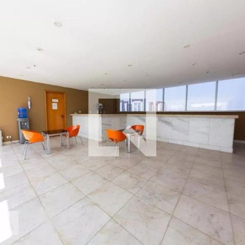 Apartamento à venda com 36m², 1 quarto e 1 vaga Apartamento à venda com 36m², 1 quarto e 1 vagaÁrea comum - Salão de festas