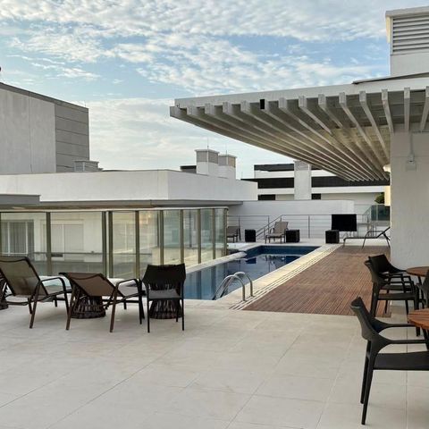 Apartamento para alugar com 80m², 2 quartos e 2 vagas Apartamento para alugar com 80m², 2 quartos e 2 vagasÁrea comum - Piscina
