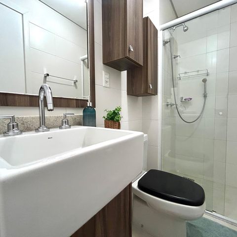Apartamento para alugar com 80m², 2 quartos e 2 vagas Apartamento para alugar com 80m², 2 quartos e 2 vagasBanheiro Social