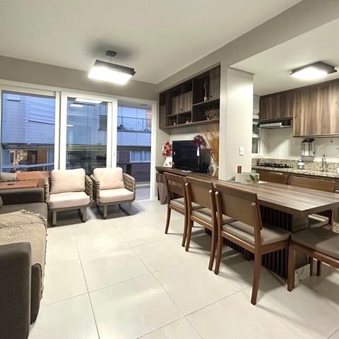 Apartamento para alugar com 80m², 2 quartos e 2 vagas Apartamento para alugar com 80m², 2 quartos e 2 vagasSala