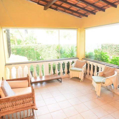Casa de condomínio à venda com 721m², 5 quartos e 4 vagas