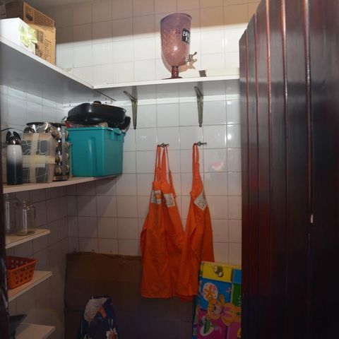 Casa de condomínio à venda com 721m², 5 quartos e 4 vagas