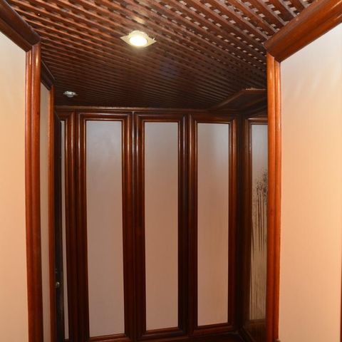 Casa de condomínio à venda com 721m², 5 quartos e 4 vagas