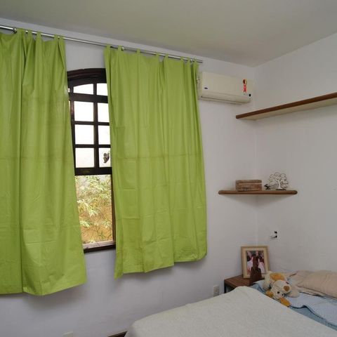 Casa de condomínio à venda com 721m², 5 quartos e 4 vagas