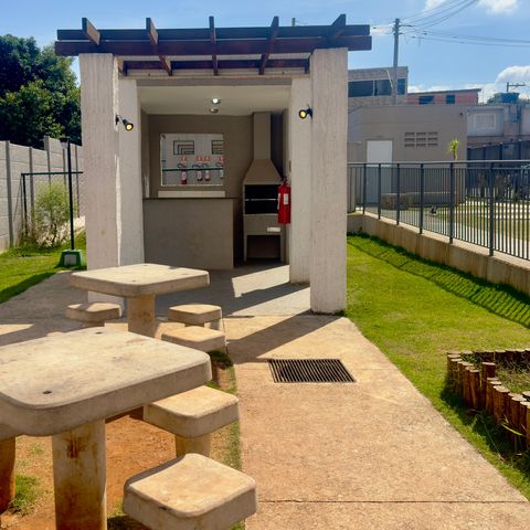 Apartamento para alugar com 44m², 2 quartos e sem vaga Apartamento para alugar com 44m², 2 quartos e sem vagaÁrea comum - Churrasqueira
