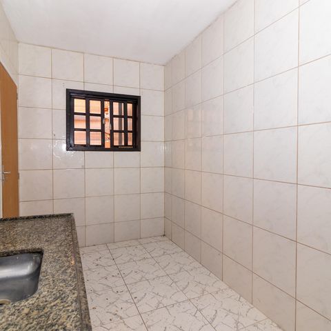 Casa para alugar com 100m², 2 quartos e 1 vaga Casa para alugar com 100m², 2 quartos e 1 vagaCozinha