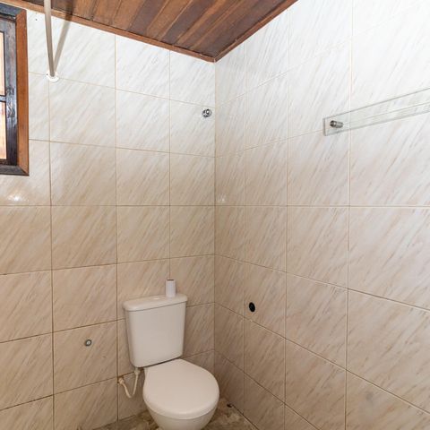 Casa para alugar com 100m², 2 quartos e 1 vaga Casa para alugar com 100m², 2 quartos e 1 vagaBanheiro