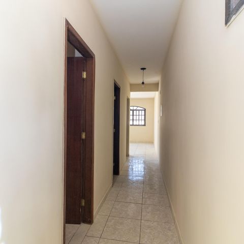 Casa para alugar com 100m², 2 quartos e 1 vaga Casa para alugar com 100m², 2 quartos e 1 vagaCorredor