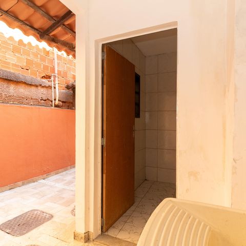 Casa para alugar com 100m², 2 quartos e 1 vaga Casa para alugar com 100m², 2 quartos e 1 vagaÁrea de Serviço