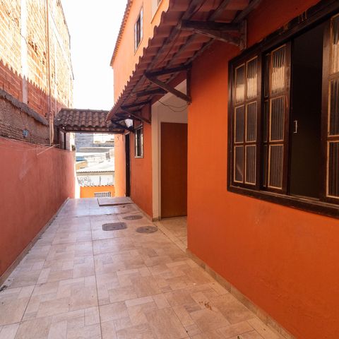 Casa para alugar com 100m², 2 quartos e 1 vaga Casa para alugar com 100m², 2 quartos e 1 vagaQuintal