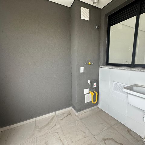Apartamento à venda com 58m², 2 quartos e 1 vaga Apartamento à venda com 58m², 2 quartos e 1 vagaÁrea de Serviço