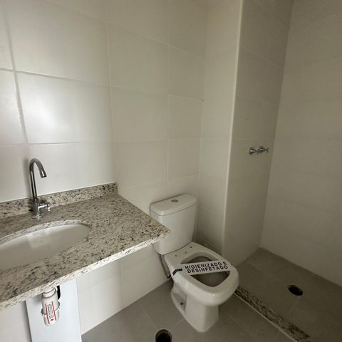 Apartamento à venda com 58m², 2 quartos e 1 vaga Apartamento à venda com 58m², 2 quartos e 1 vagaBanheiro da Suíte