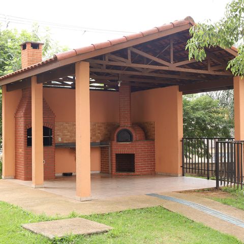 Apartamento para alugar com 41m², 2 quartos e 1 vagaÁrea comum - Churrasqueira
