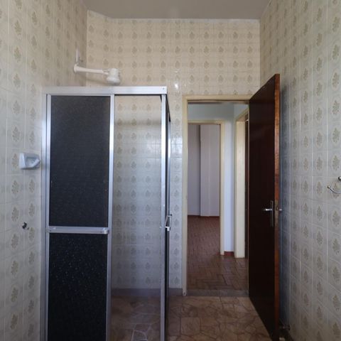 Apartamento para alugar com 120m², 3 quartos e 1 vaga Apartamento para alugar com 120m², 3 quartos e 1 vagaBanheiro