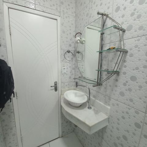 Casa para alugar com 76m², 2 quartos e sem vaga
