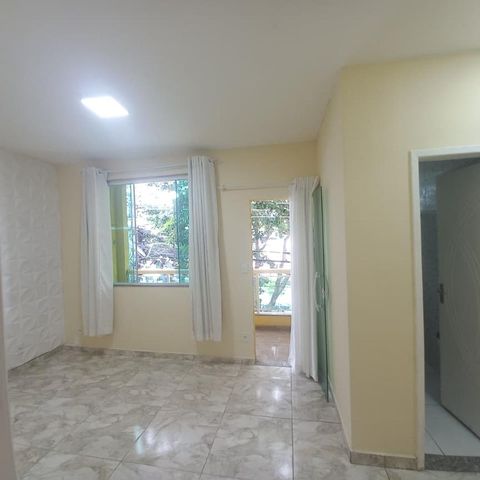 Casa para alugar com 76m², 2 quartos e sem vaga