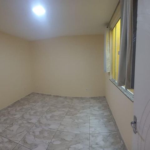 Casa para alugar com 76m², 2 quartos e sem vaga
