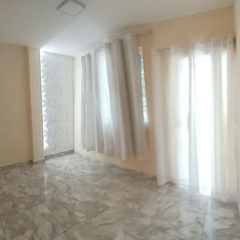 Casa para alugar com 76m², 2 quartos e sem vaga