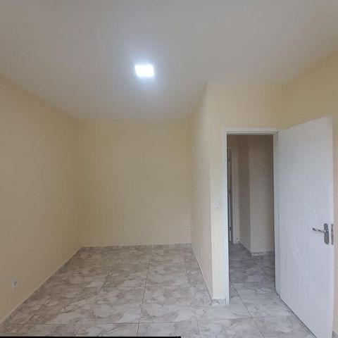 Casa para alugar com 76m², 2 quartos e sem vaga
