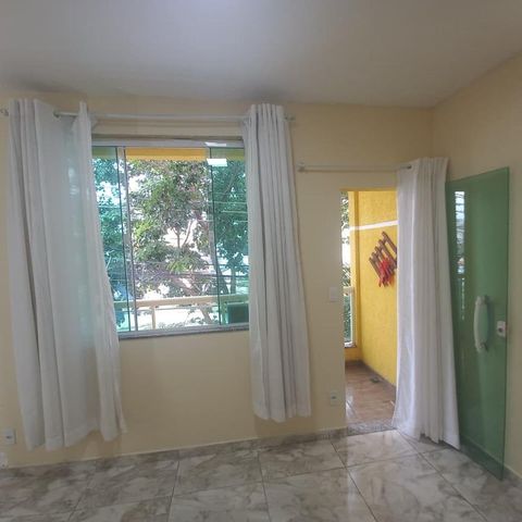 Casa para alugar com 76m², 2 quartos e sem vaga