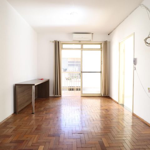 Apartamento para alugar com 45m², 3 quartos e 1 vagaSala