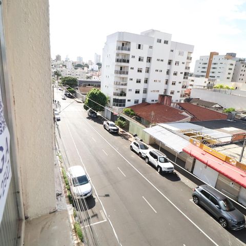 Apartamento para alugar com 45m², 3 quartos e 1 vagaPlaquinha