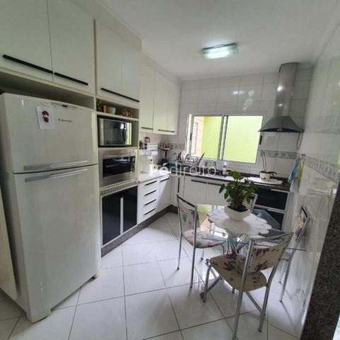 Casa à venda com 300m², 1 quarto e 6 vagas