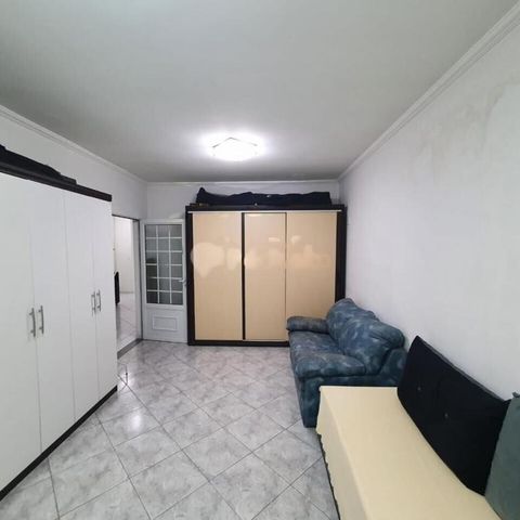 Casa à venda com 300m², 1 quarto e 6 vagas