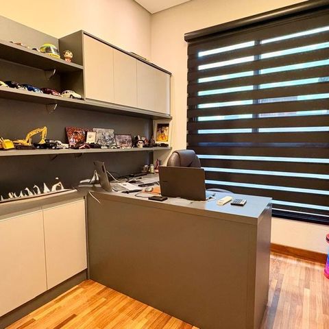 Casa à venda com 350m², 4 quartos e 4 vagas