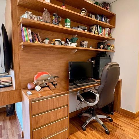 Casa à venda com 350m², 4 quartos e 4 vagas