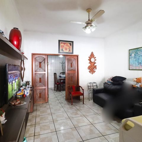 Casa à venda com 150m², 4 quartos e 2 vagas