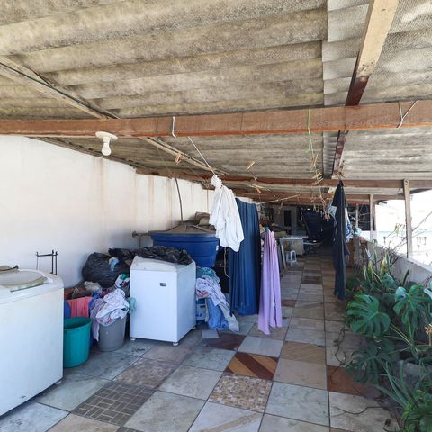Casa à venda com 150m², 4 quartos e 2 vagas