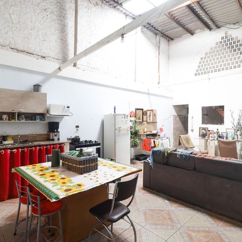 Casa à venda com 150m², 4 quartos e 2 vagas