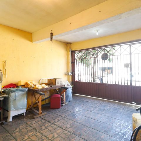 Casa à venda com 150m², 4 quartos e 2 vagas