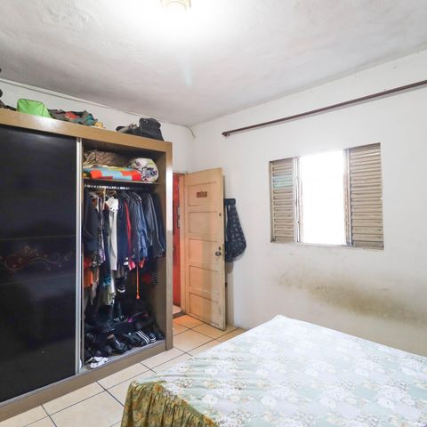 Casa à venda com 150m², 4 quartos e 2 vagas