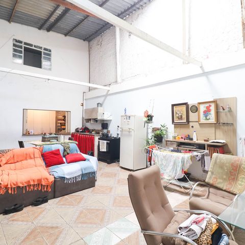Casa à venda com 150m², 4 quartos e 2 vagas