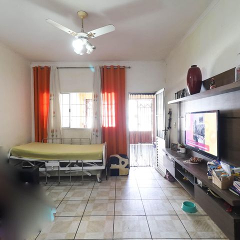 Casa à venda com 150m², 4 quartos e 2 vagas