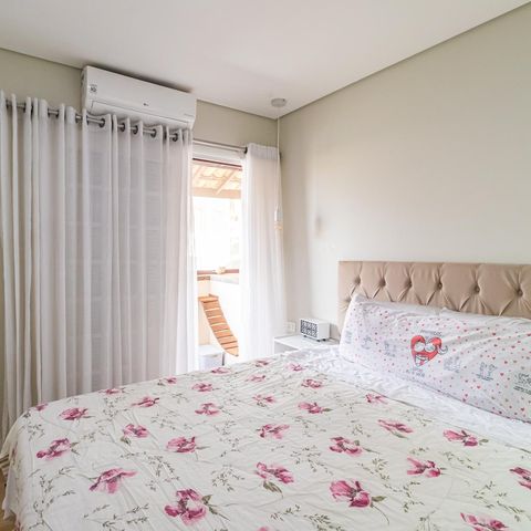 Casa de condomínio para alugar com 117m², 2 quartos e 2 vagas