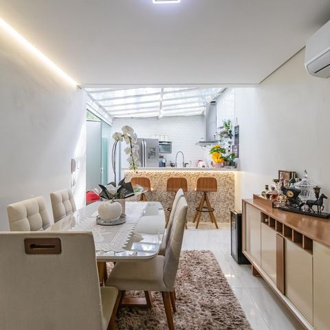 Casa de condomínio para alugar com 117m², 2 quartos e 2 vagas