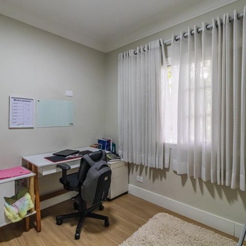 Casa de condomínio para alugar com 117m², 2 quartos e 2 vagas