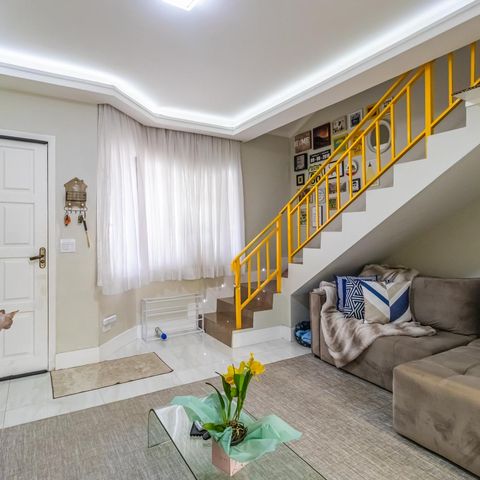 Casa de condomínio para alugar com 117m², 2 quartos e 2 vagas