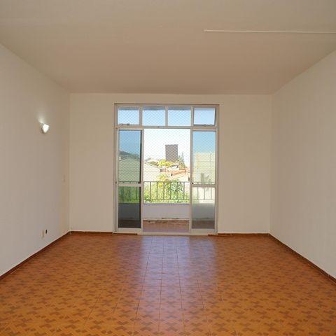 Apartamento para alugar com 109m², 2 quartos e 1 vaga Apartamento para alugar com 109m², 2 quartos e 1 vagaSala
